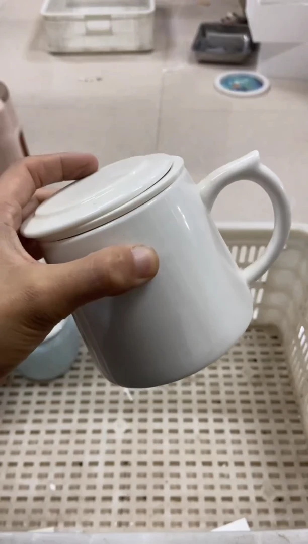 杯子瓷无运费险有瑕疵的摄影的产品有使用过的痕迹有点脏介意勿拍