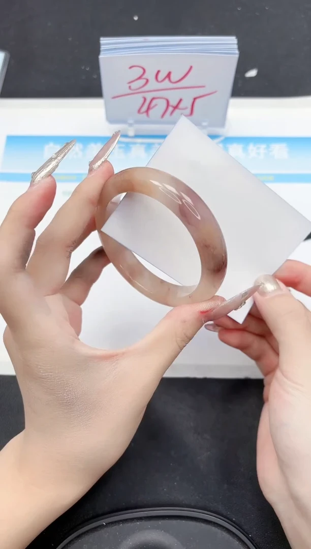 【闪购商品】石英质玉手镯未镶嵌324-56.6