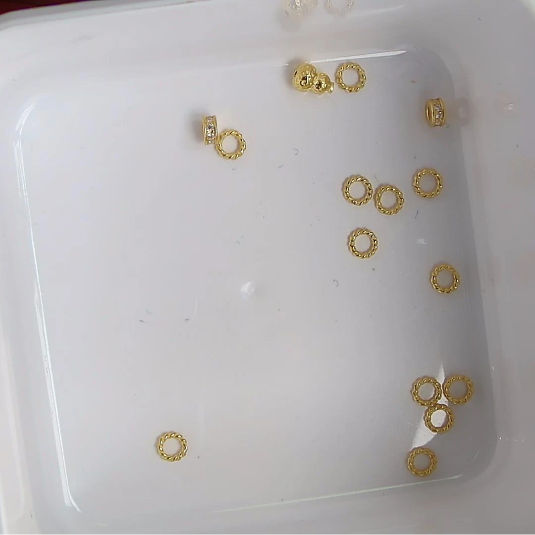 黄金足金小金 豆