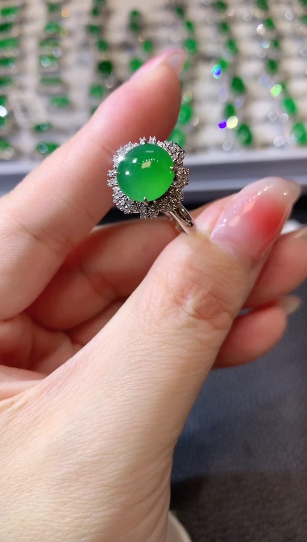 【闪购商品】翡翠戒指18K金镶嵌A31 翡翠