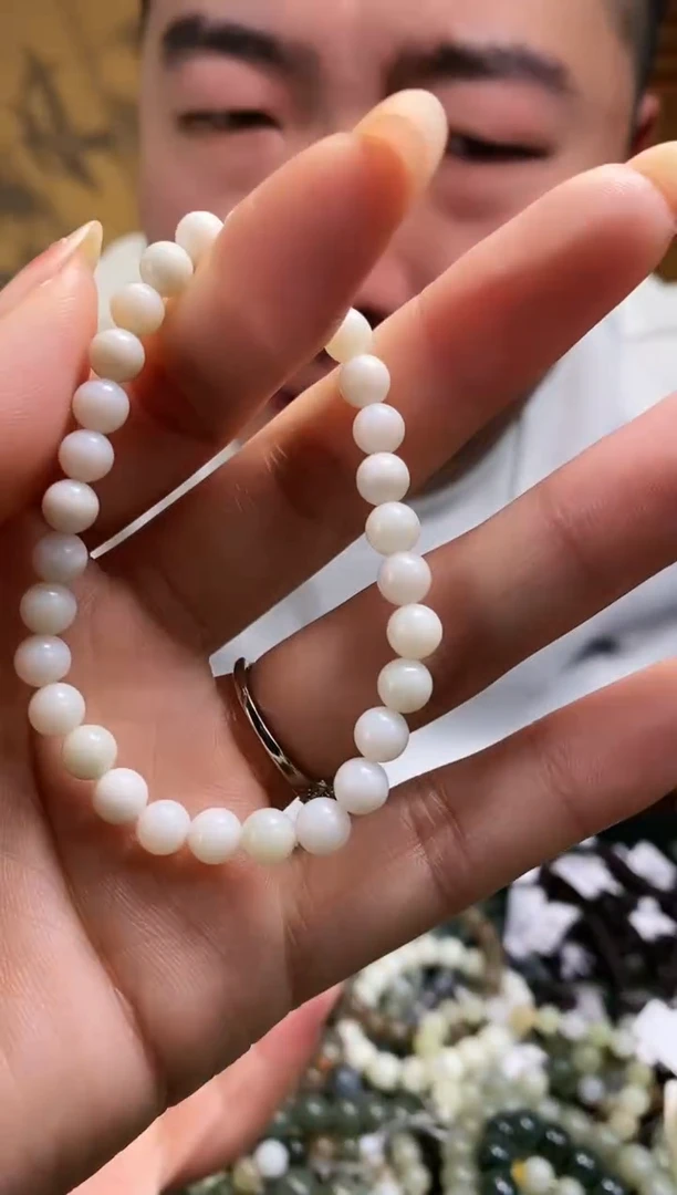 【闪购商品】和田玉颈饰未镶嵌多样性发货，拍一发一