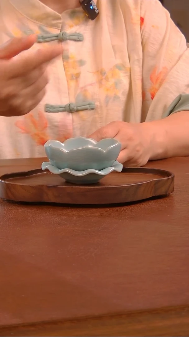 瓷片茶漏      茗