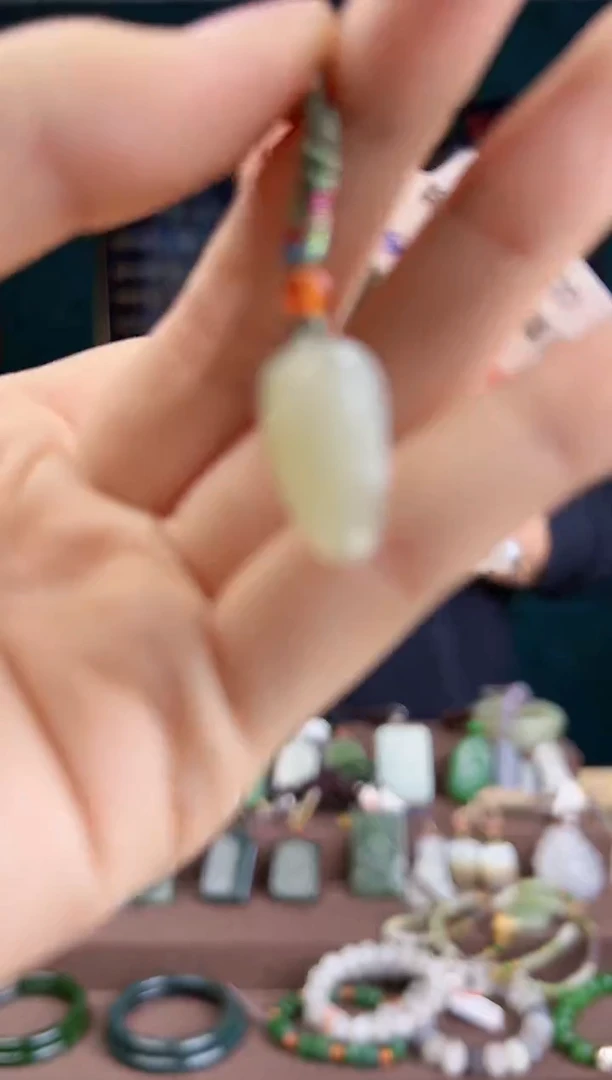 【闪购商品】和田玉颈饰未镶嵌 ZZ 拍一发一 多样性发货