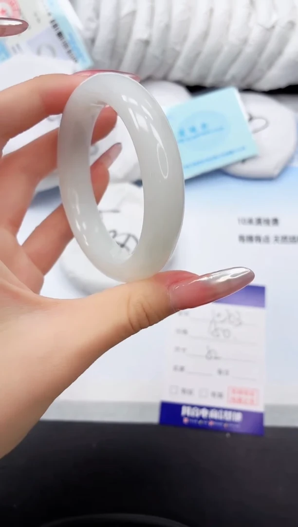 和田玉手镯未镶嵌14K203-52