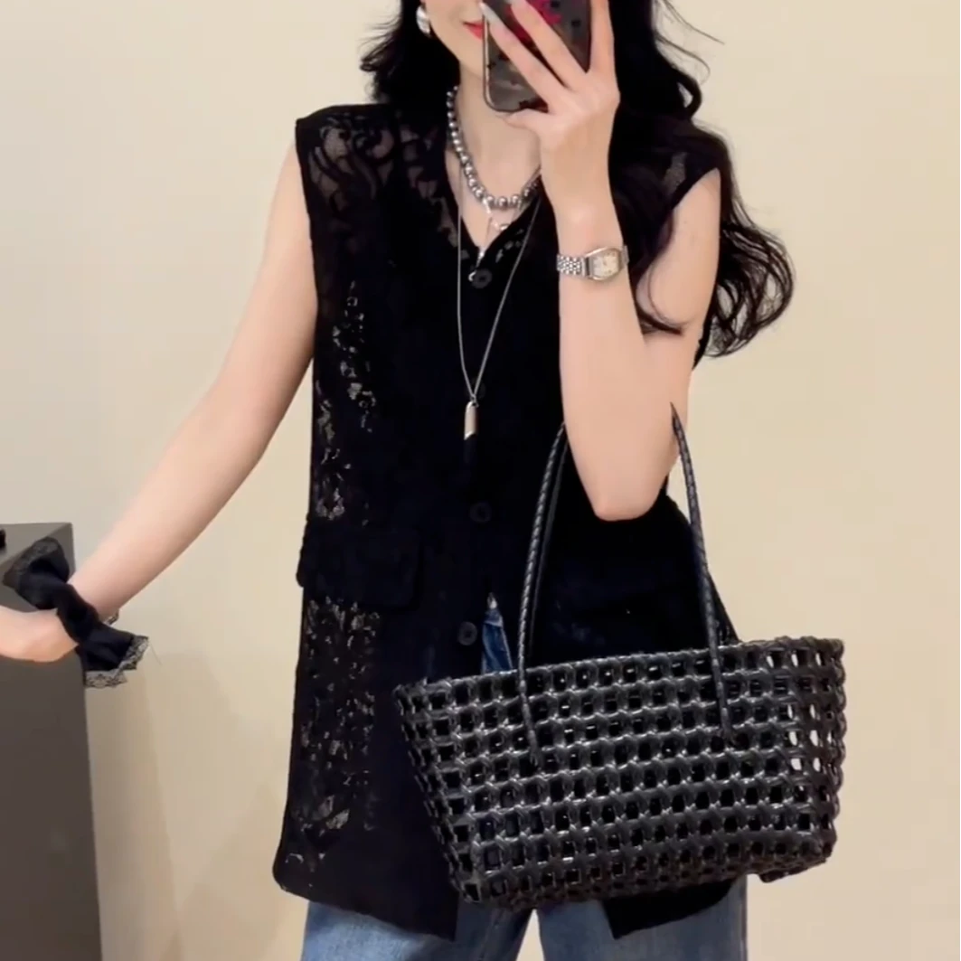 2025韩系定制面料重工钩花气质洋气精致上衣衬衫网红洋气炸街女装