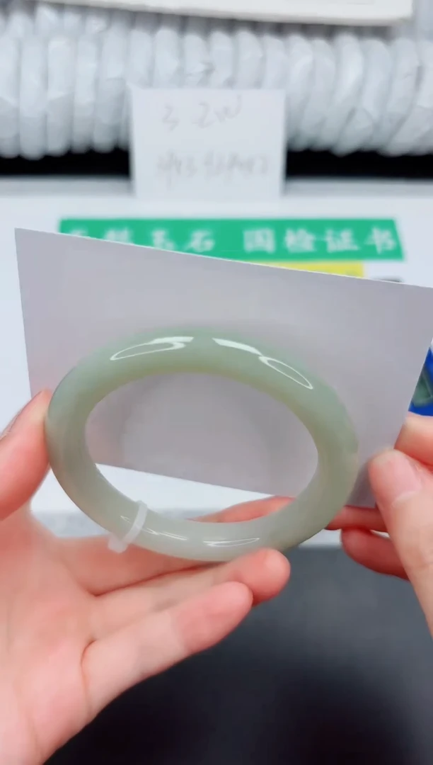 和田玉手镯未镶嵌110-53.2QS3