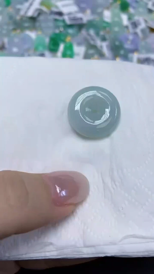 翡翠未镶嵌颈饰天然缅甸翡翠A货