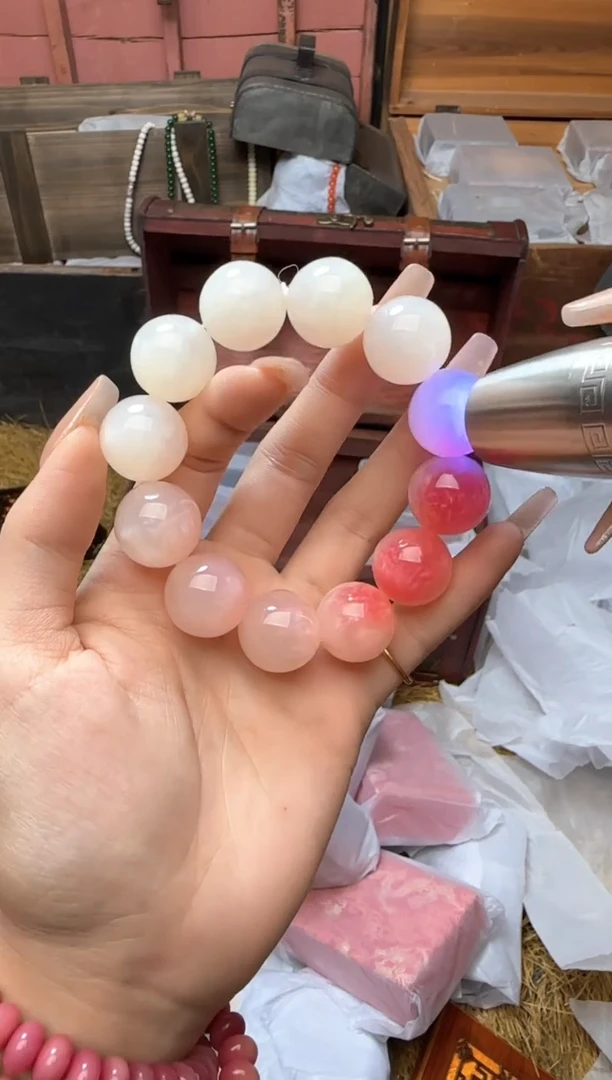 精美手串（无礼盒）
