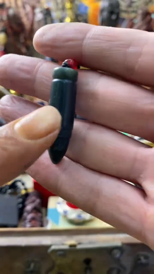颈饰未镶嵌和田玉（青玉）-----主播推荐------