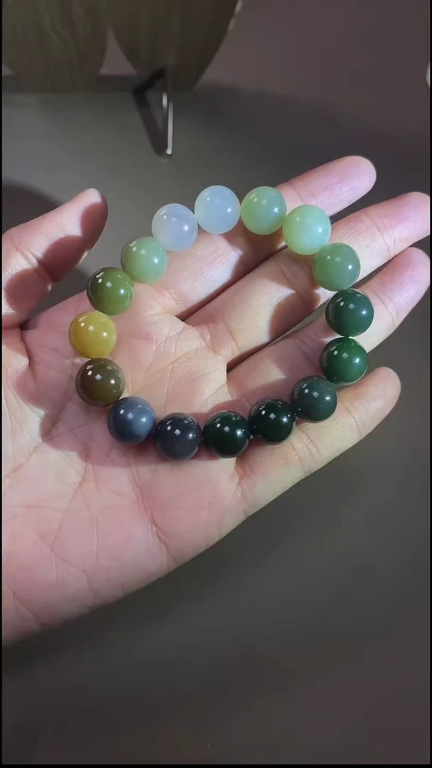 未镶嵌手链和田玉和田玉手串