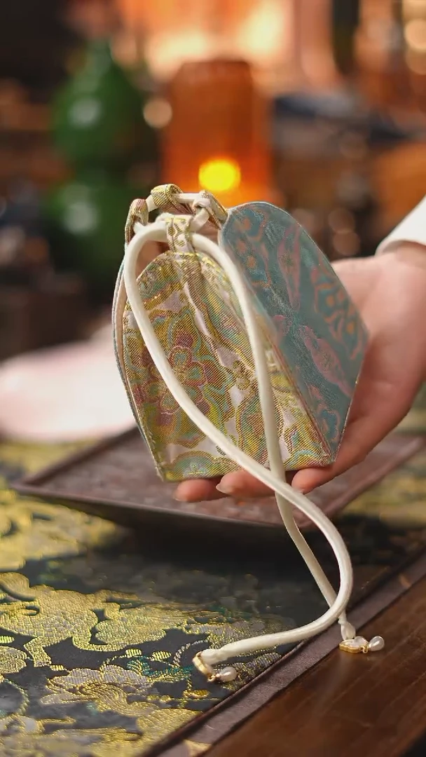 【闪购商品】宫灯茶事包手拎包