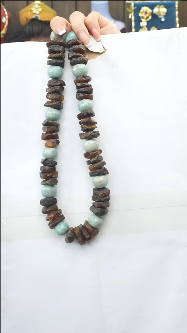 琥珀颈饰未镶嵌多样性发一