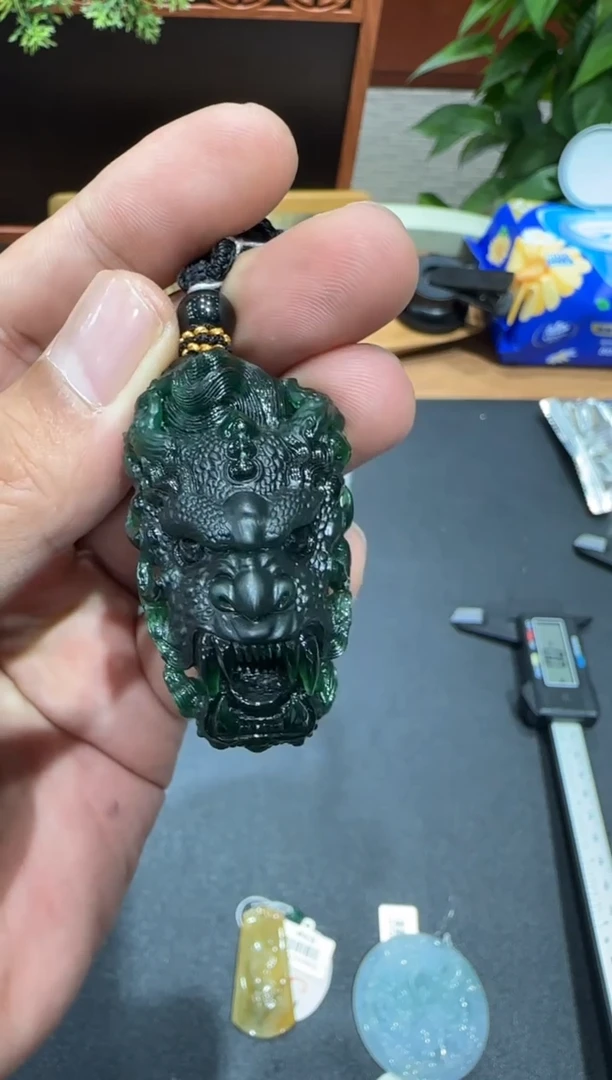 未镶嵌挂件翡翠A货翡翠多样性孤品