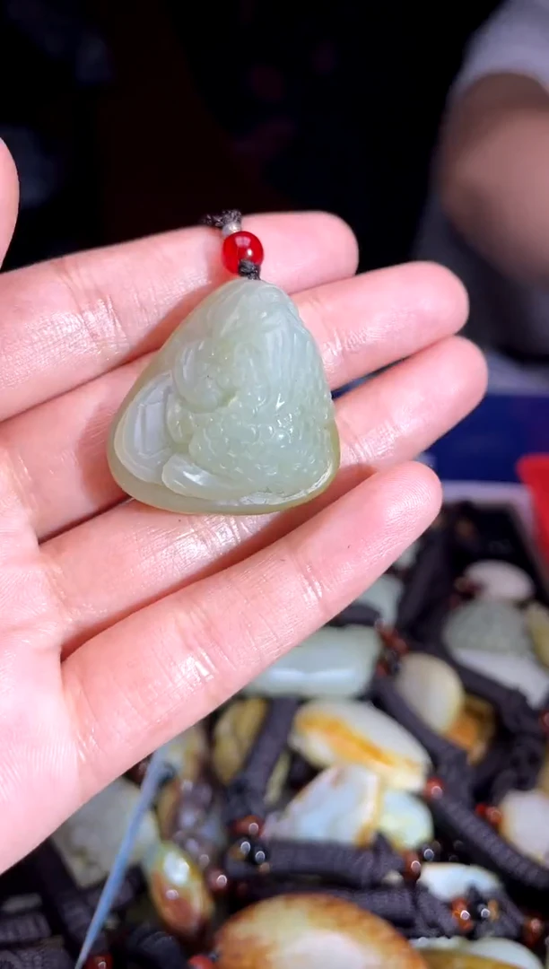 和田玉未镶嵌挂件4