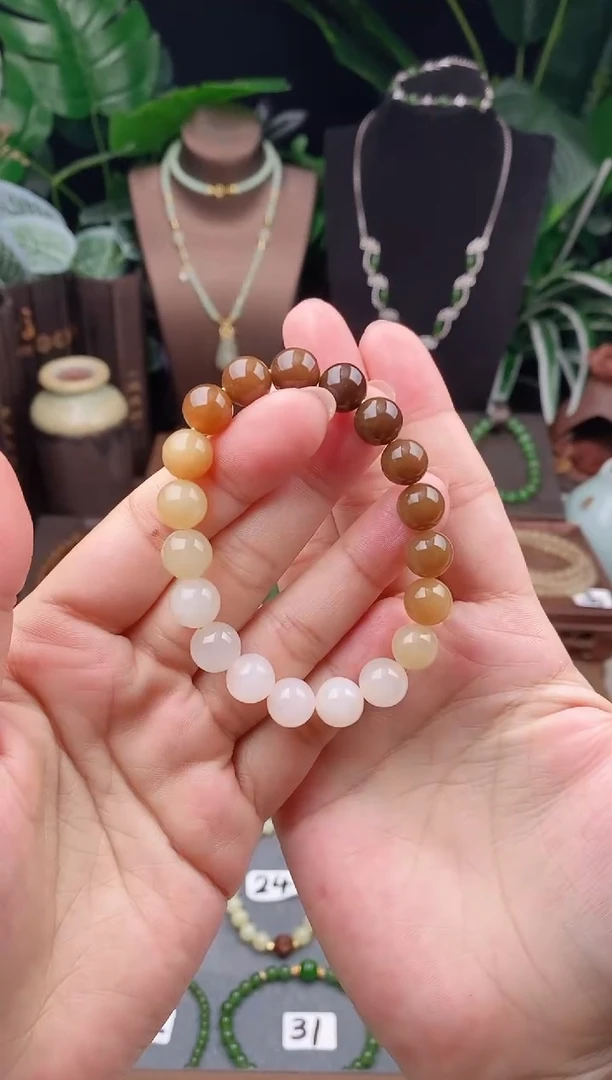 【闪购商品】和田玉（糖玉）手链未镶嵌精品10m新疆且末糖玉渐变手串