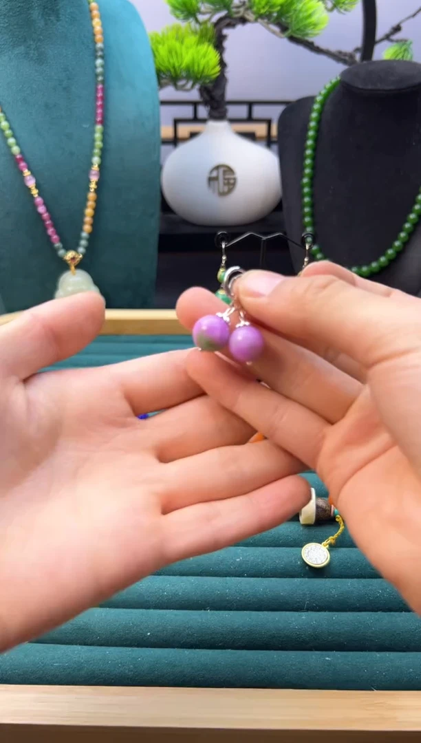 【闪购商品】翡翠耳饰银S925镶嵌E348