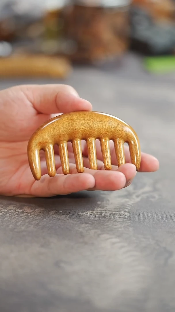 金丝楠拆房老料大漆按摩梳