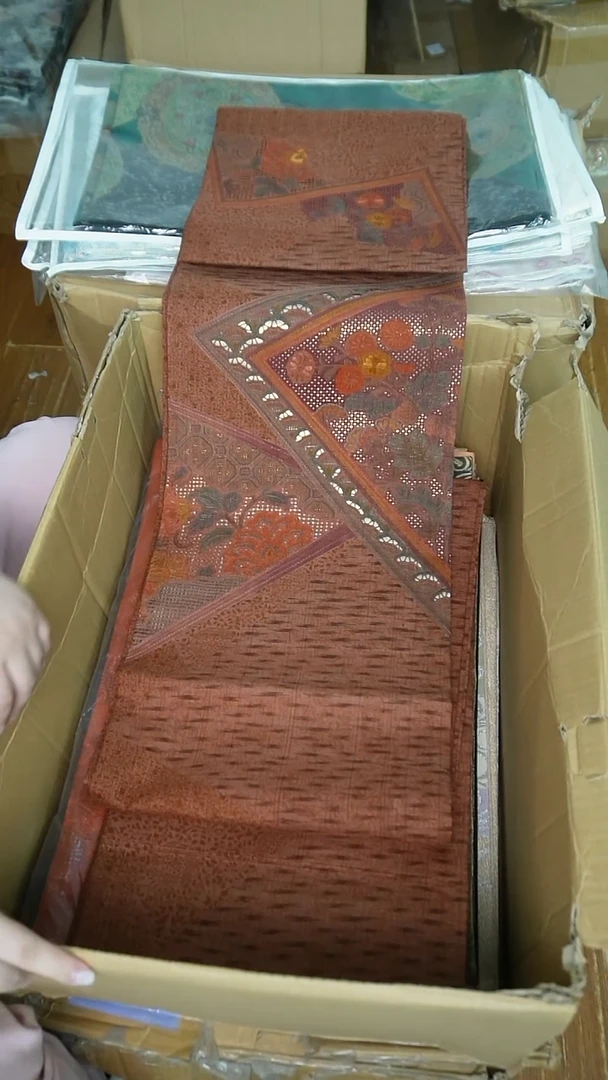 织绣9两通花卉总刺绣