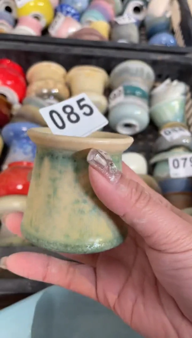 【闪购商品】摆件微瑕085知木小芳花盆