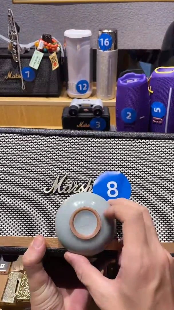 瓷片闪购商品 如图所示