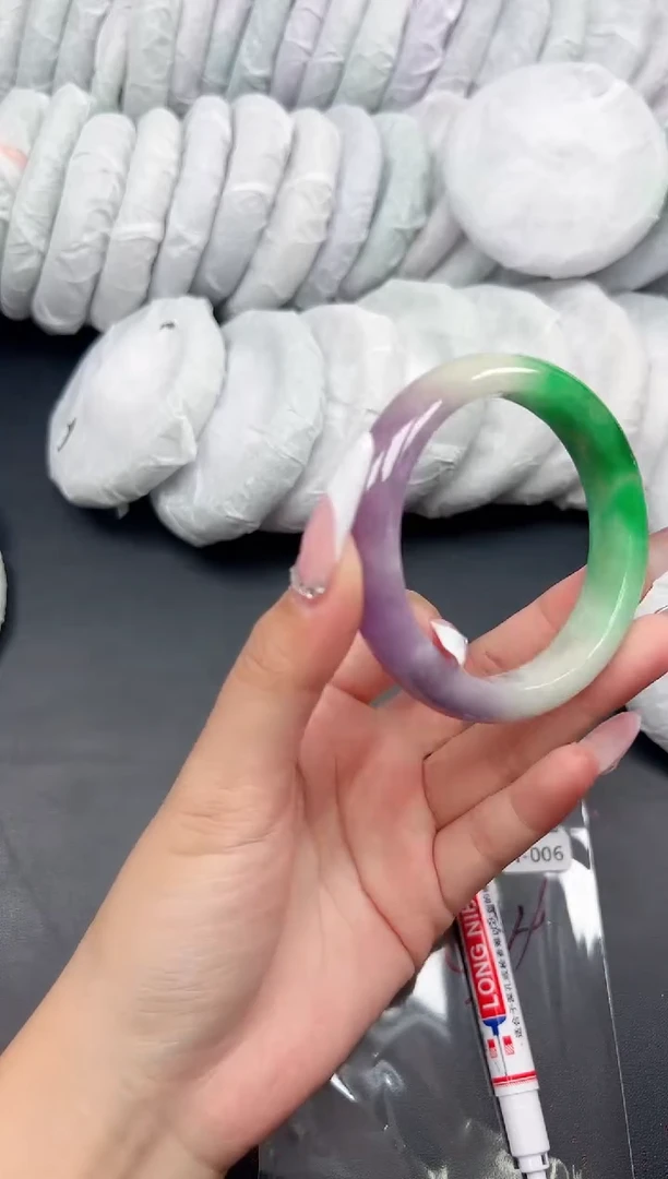 精品手镯，一物一拍H-006