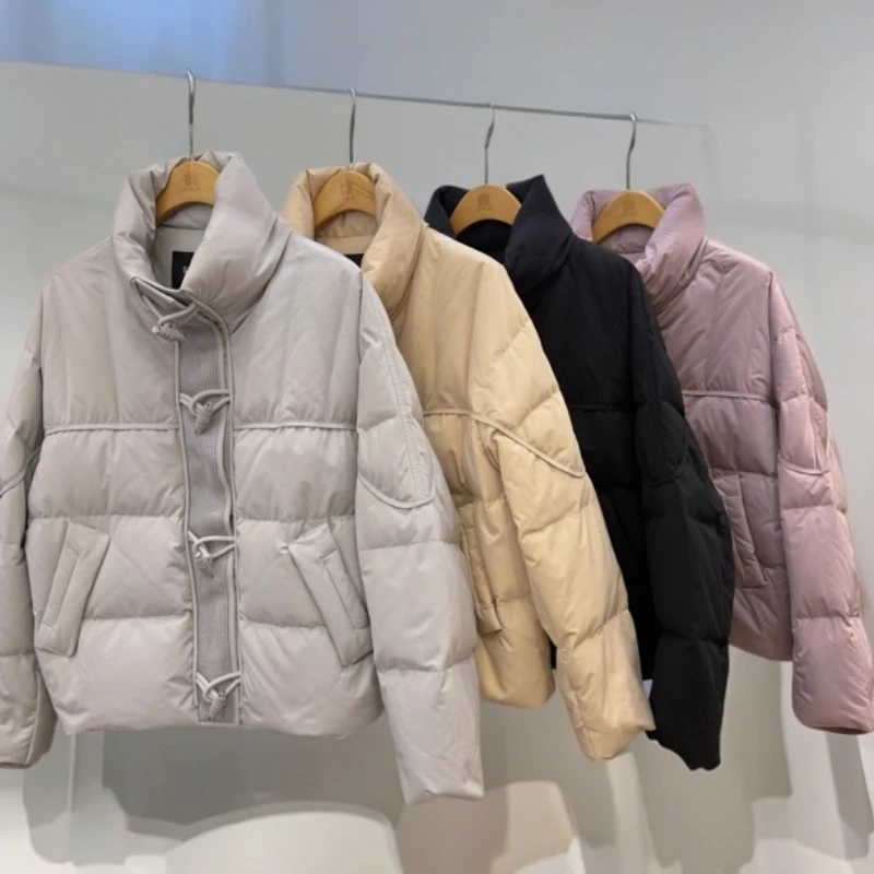 水淼25年冬季新款1697-中空纱面料 时尚洋气 短款羽绒服