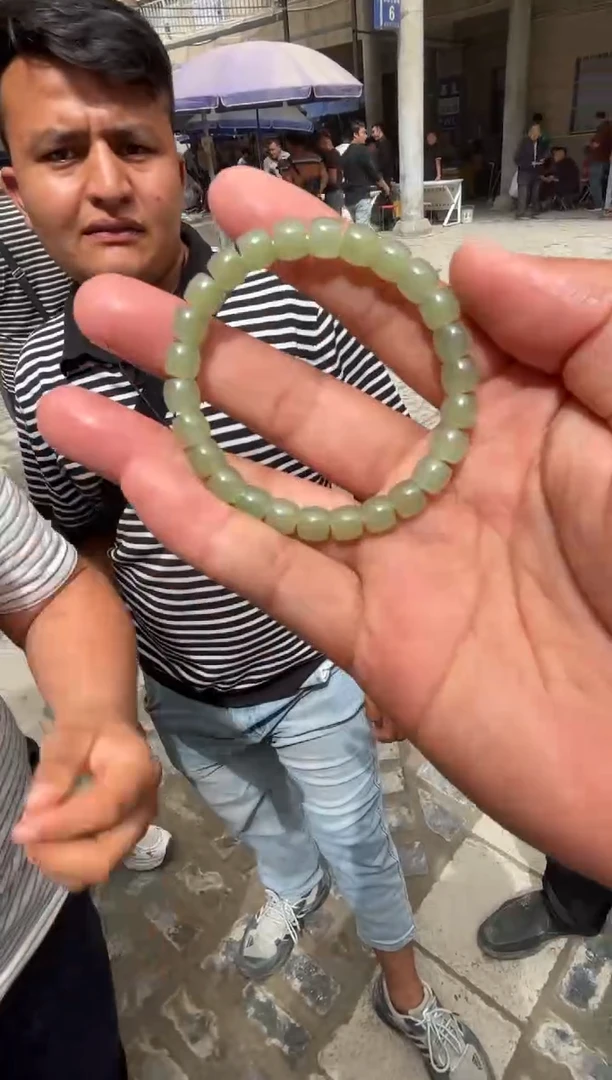 未镶嵌和田玉挂件和田玉