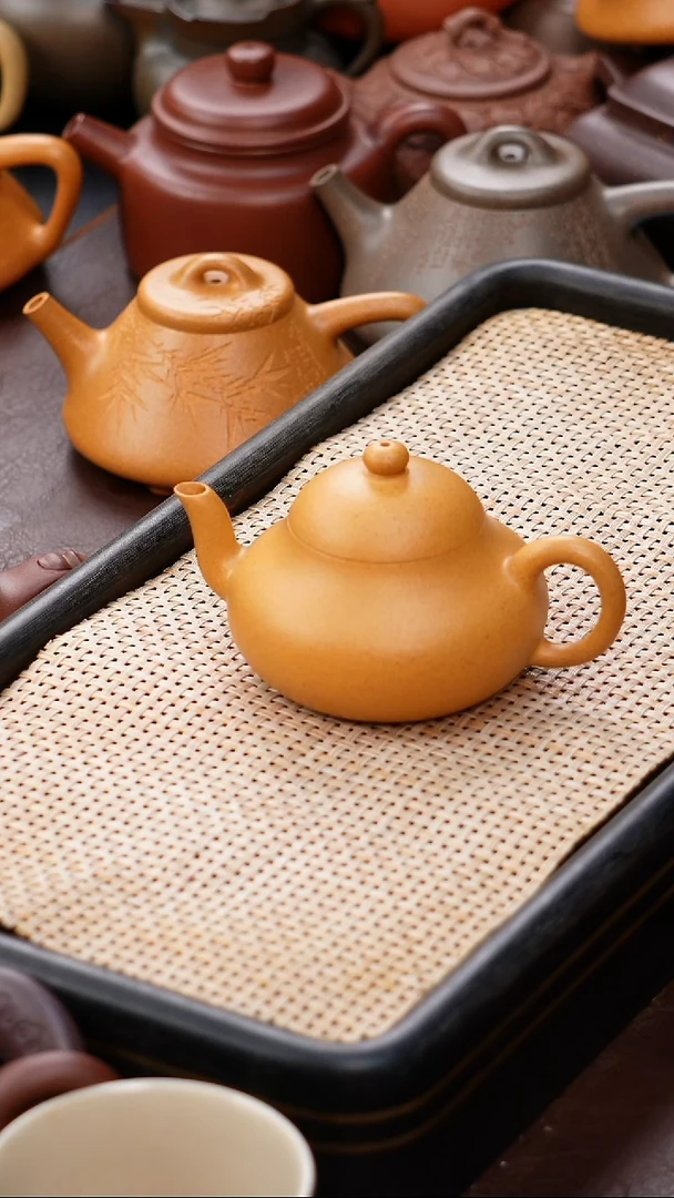 茶壶紫砂老坛梨微瑕150CC