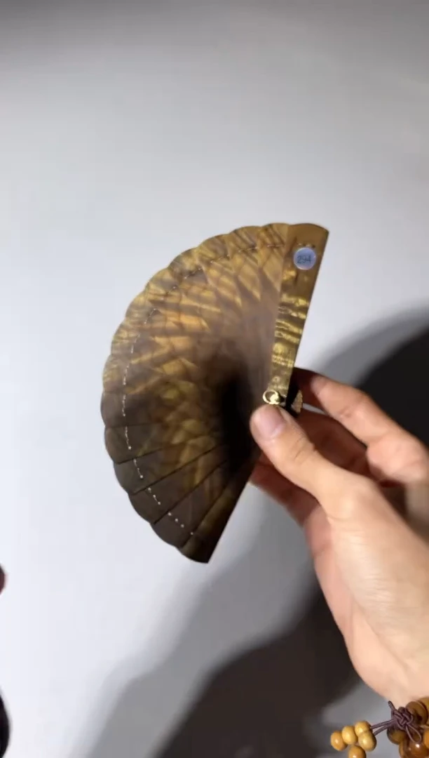 【闪购商品】金丝楠木雕294号10cm阴沉金丝楠迷你扇