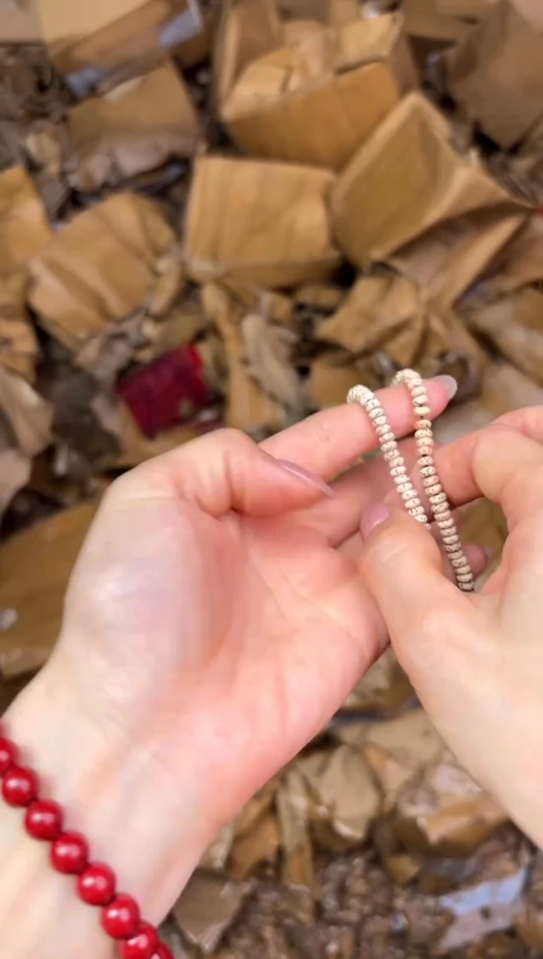 尚品精品手串《无礼盒》