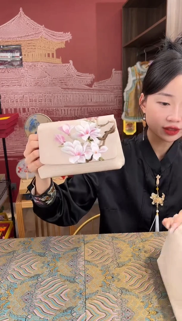 【闪购商品】刺绣苏绣手工刺绣包包