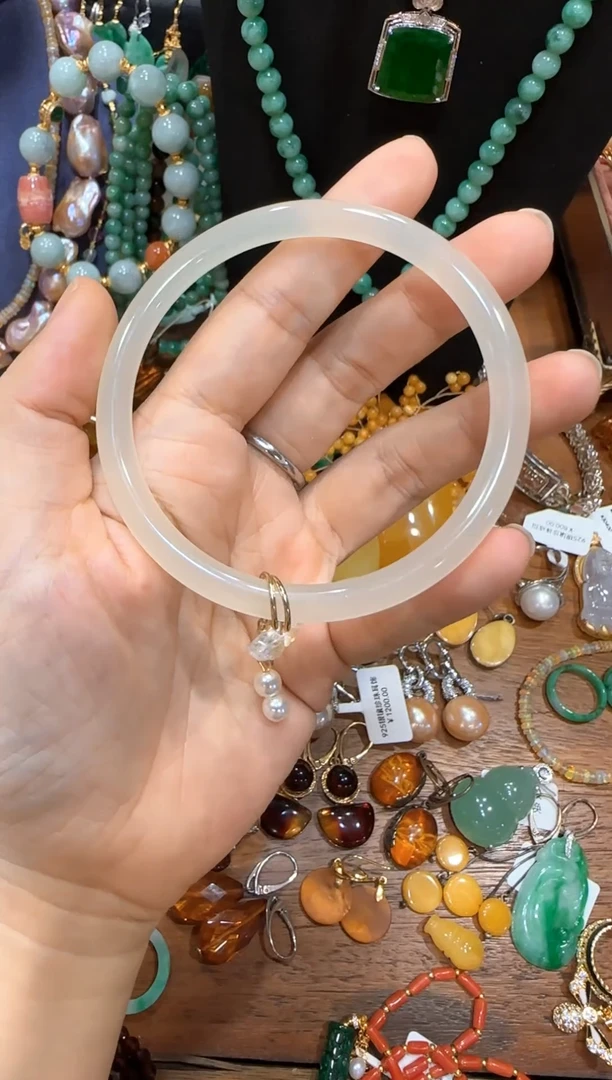 非金属其他（人造材质）琉璃素质手镯