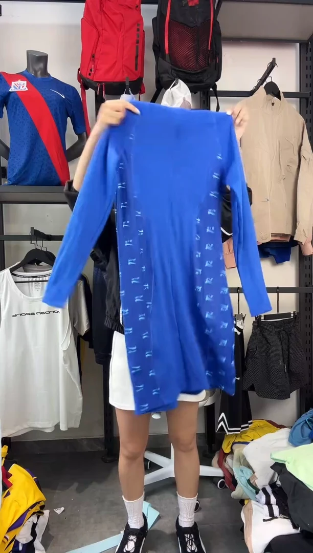 777编码 瑕疵款直播间过款为准 尺码M