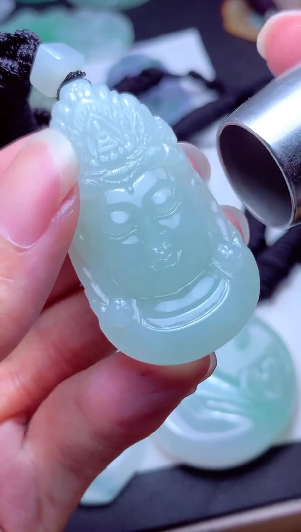 颈饰未镶嵌翡翠天然翡翠A货