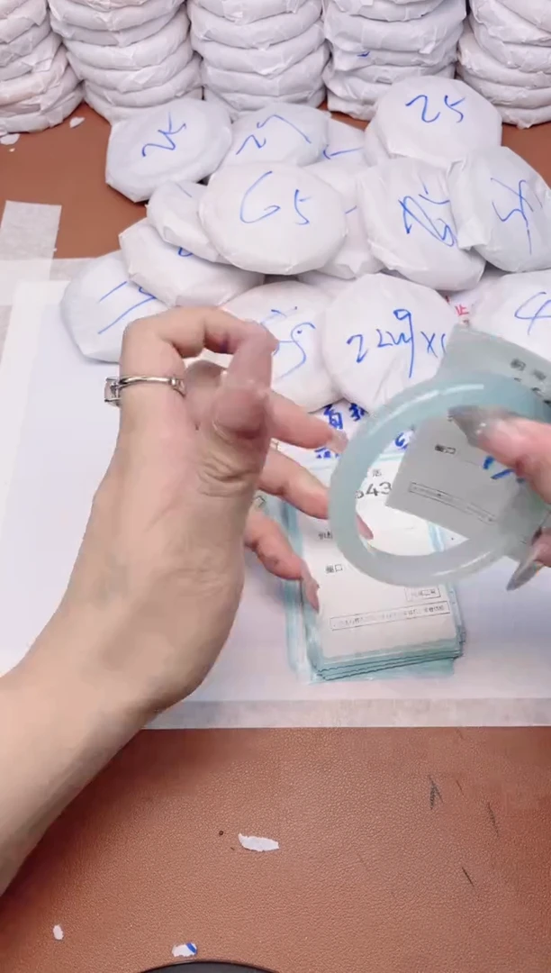 【闪购商品】玛瑙/玉髓手镯未镶嵌1642