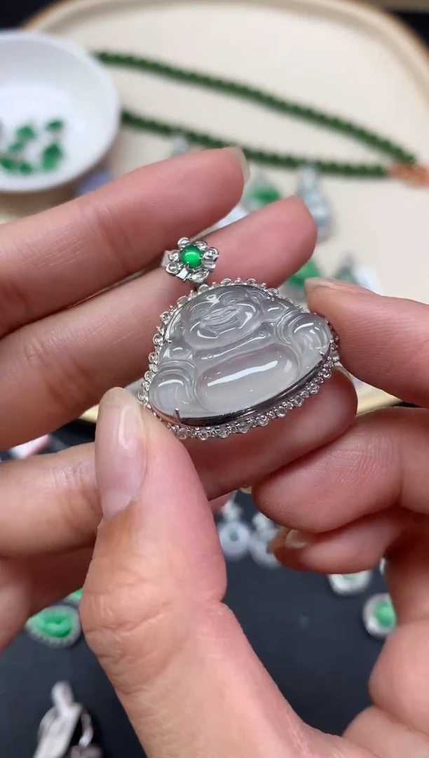 【闪购商品】翡翠吊坠(不含链)18K金镶嵌吊坠A374|15000