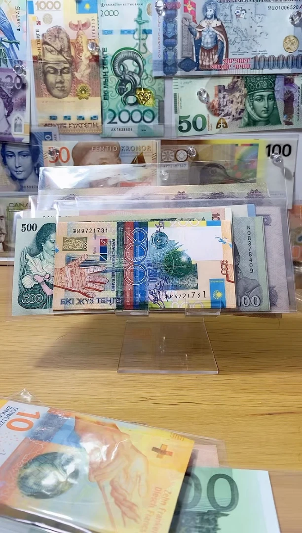 纯金金***。日本1000纸币3张