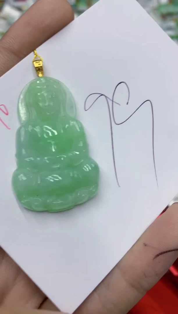 翡翠未镶嵌颈饰1111111111