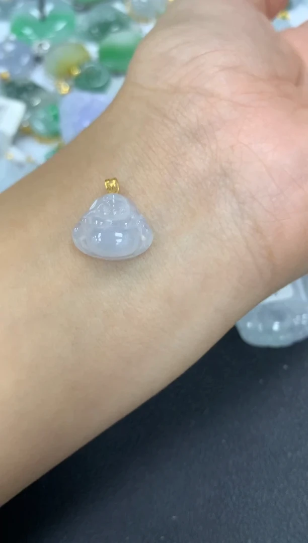 颈饰18K金镶嵌翡翠a货假一赔三支持复检百元上9元证书费自理