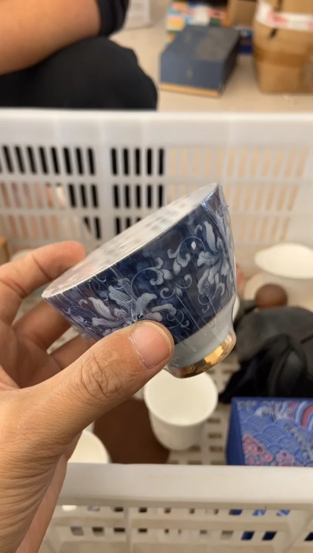 杯无运费险有瑕疵的摄影的产品有使用过的痕迹有点脏介意勿拍