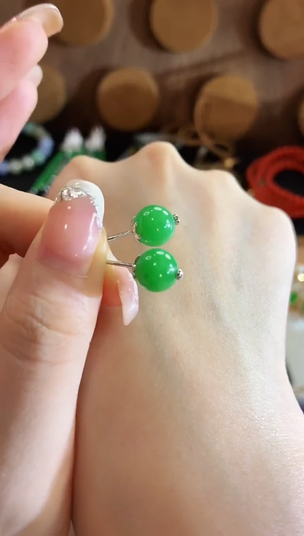 翡翠18K金镶嵌耳饰耳饰 大号