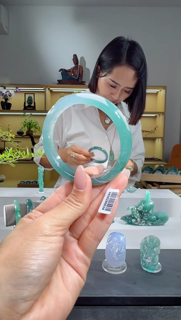 未镶嵌手镯翡翠58.5圈