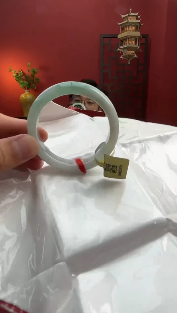 未镶嵌手镯翡翠翡翠手镯2