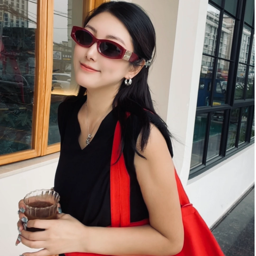 （201-250）高级感遮阳镜户外运动防紫外线太阳镜适合男女