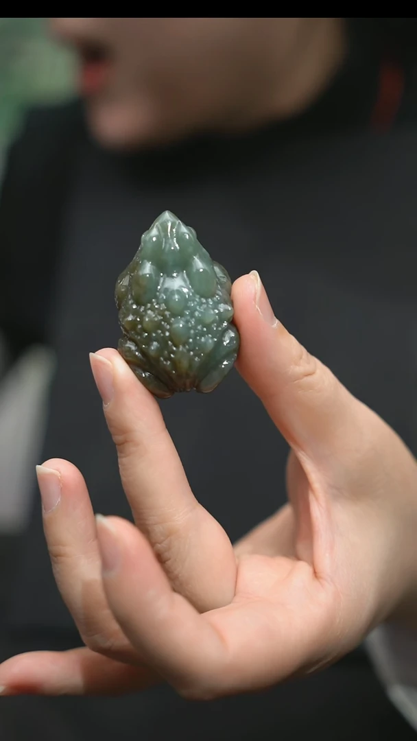 颈饰未镶嵌和田玉呱呱来财