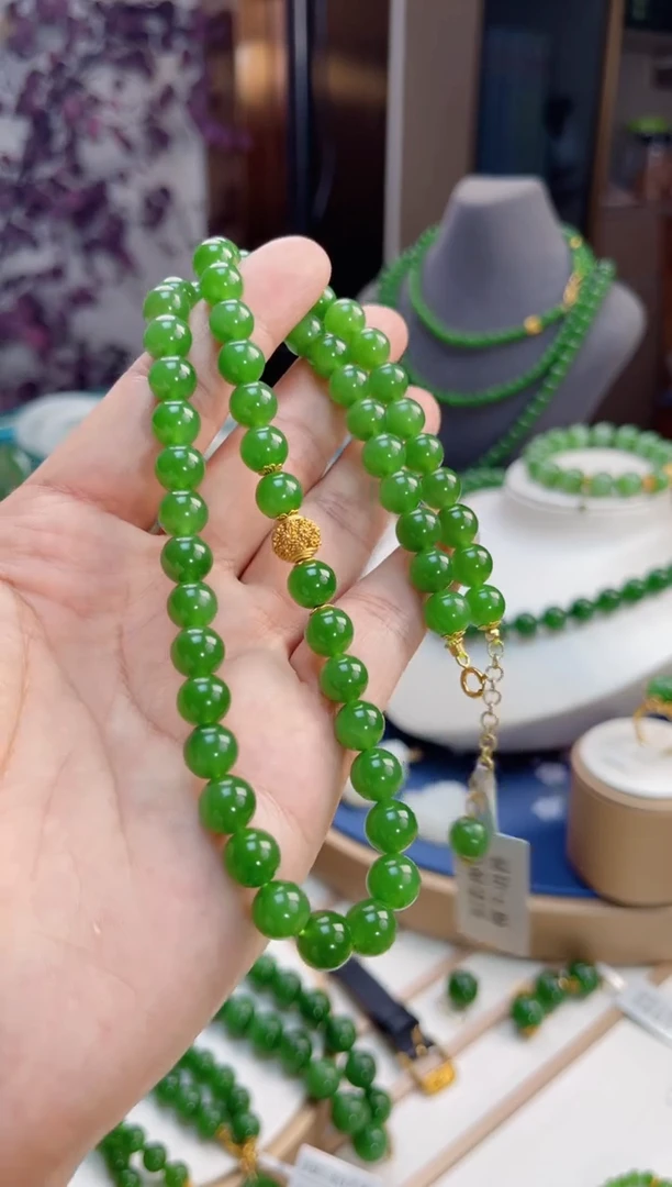 【闪购商品】和田玉项链18K金镶嵌苹果绿 8mm