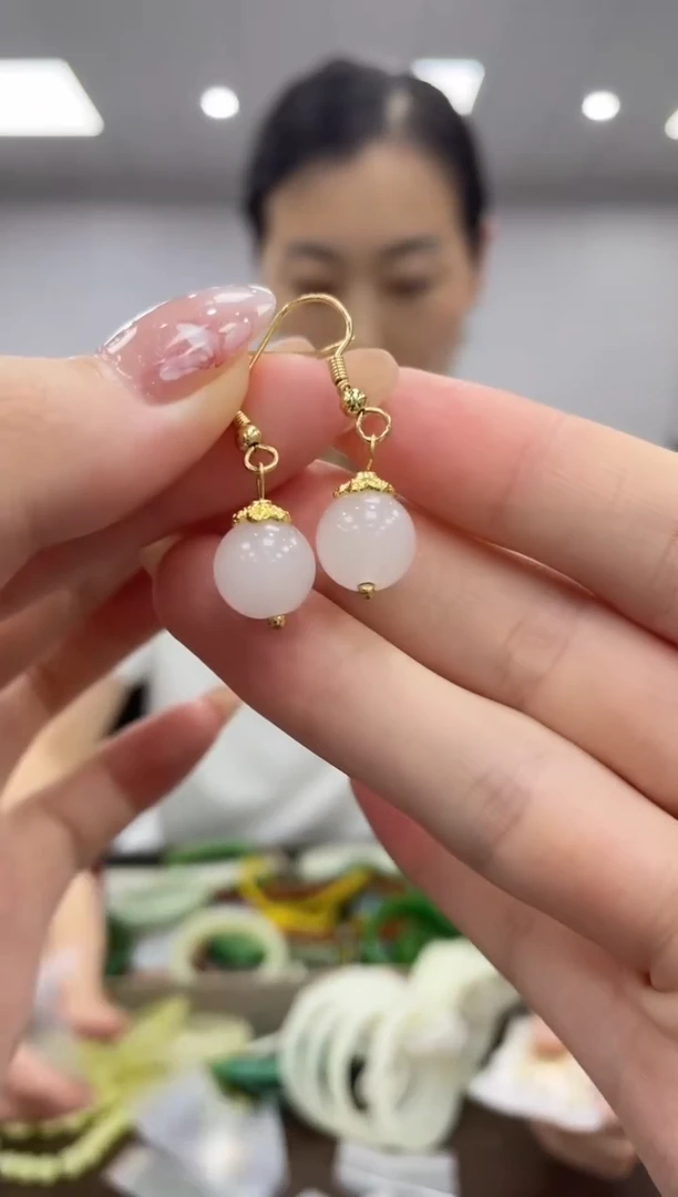 石英质玉耳坠未镶嵌多样性拍一发一