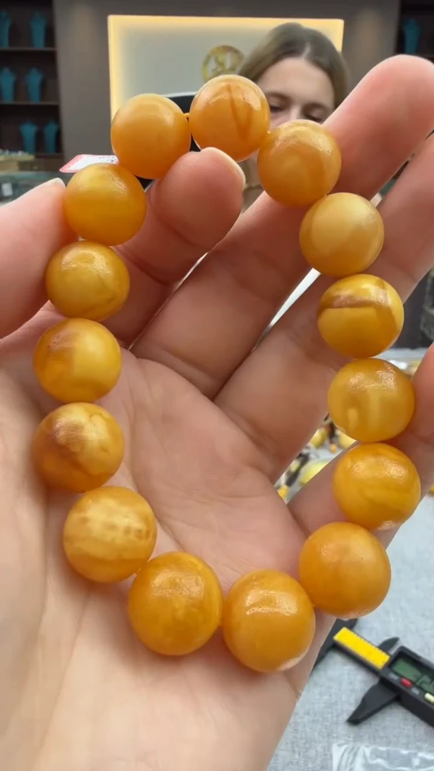 手链琥珀未镶嵌154秒拍号 假一罚三