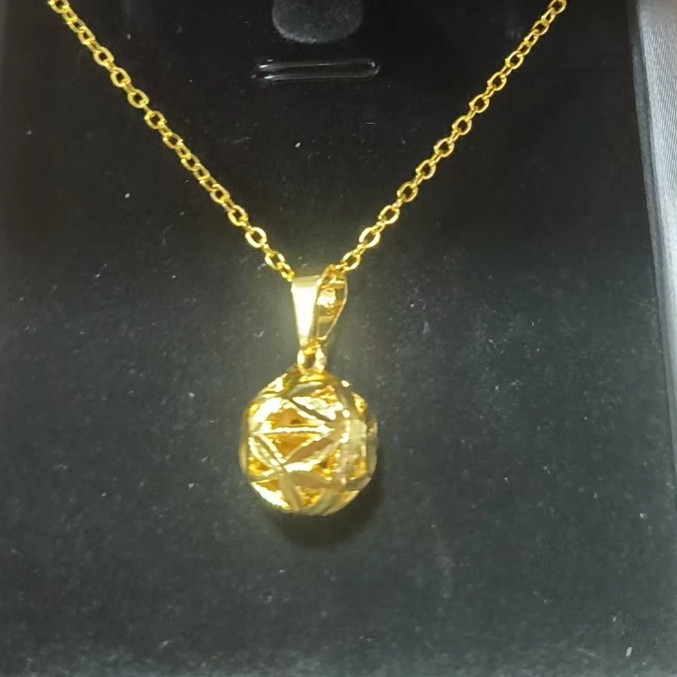 A617雅雅精工绣球项链