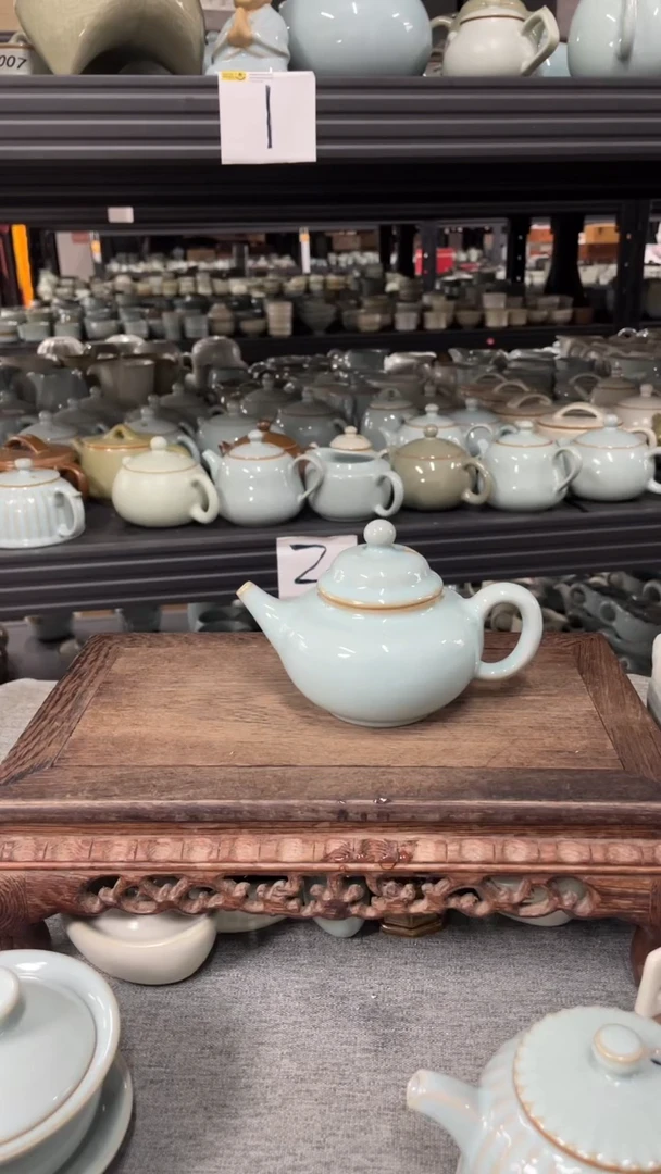 天青釉水支烧容天壶